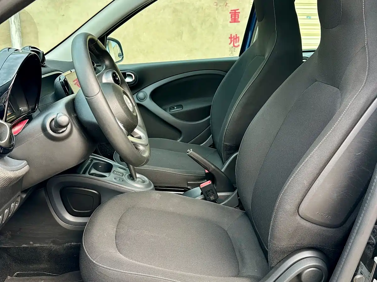 smart forfour 2018 2016 1.0L 52kW Passion Edition