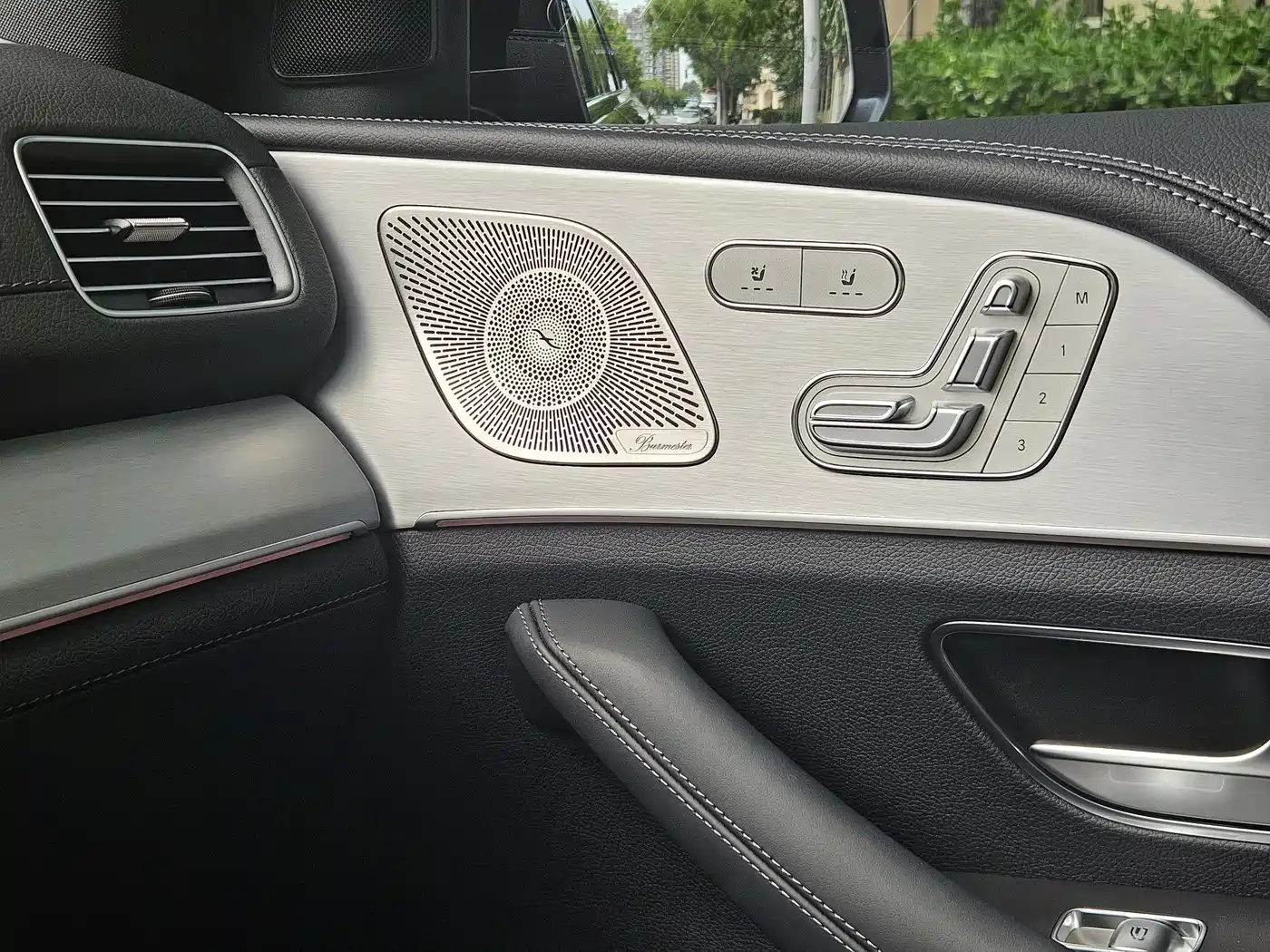 Mercedes-Benz GLE Coupe AMG 2024 AMG GLE 53 4MATIC+ Coupe SUV фото 16