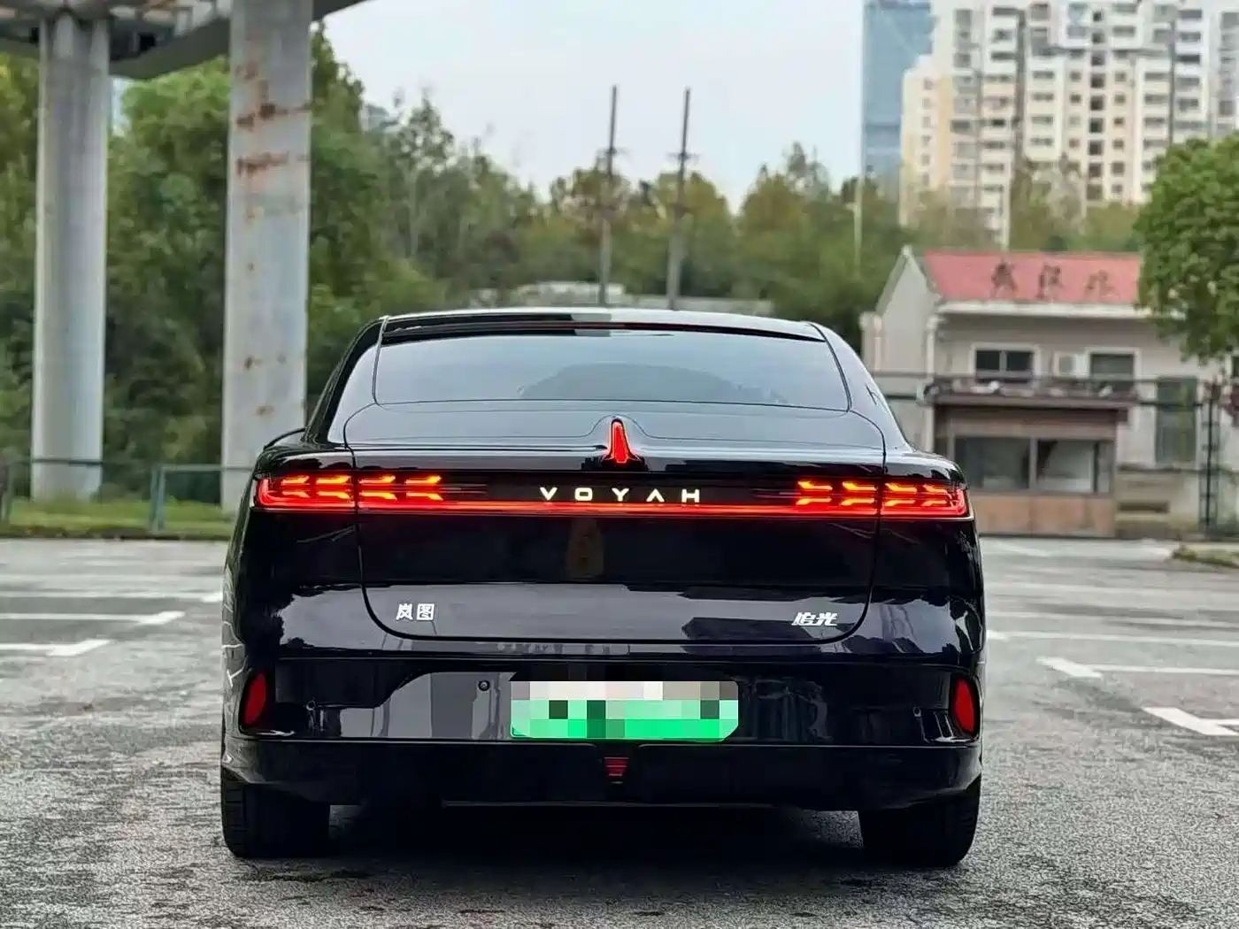 Voyah Auto VOYAH Zhuiguang 2024 PHEV AWD Ultra Long Range Flagship фото 9