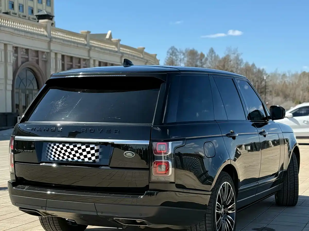 Фото 4 - Land Rover Range Rover