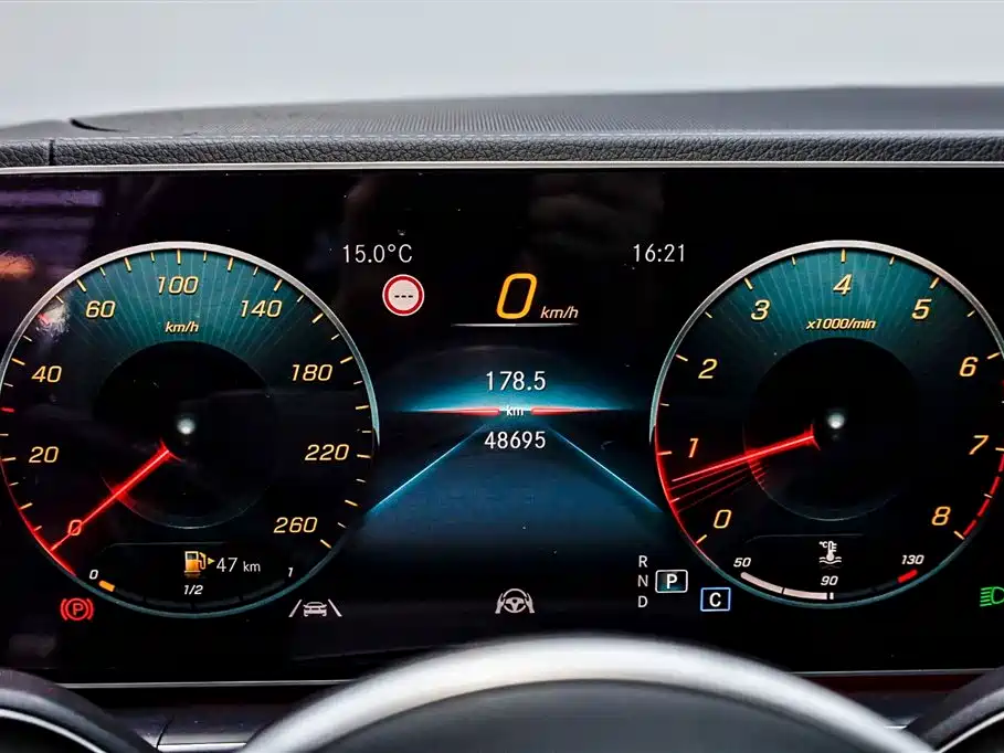 Mercedes-Benz GLE 2020 GLE 350 4MATIC Luxury фото 25