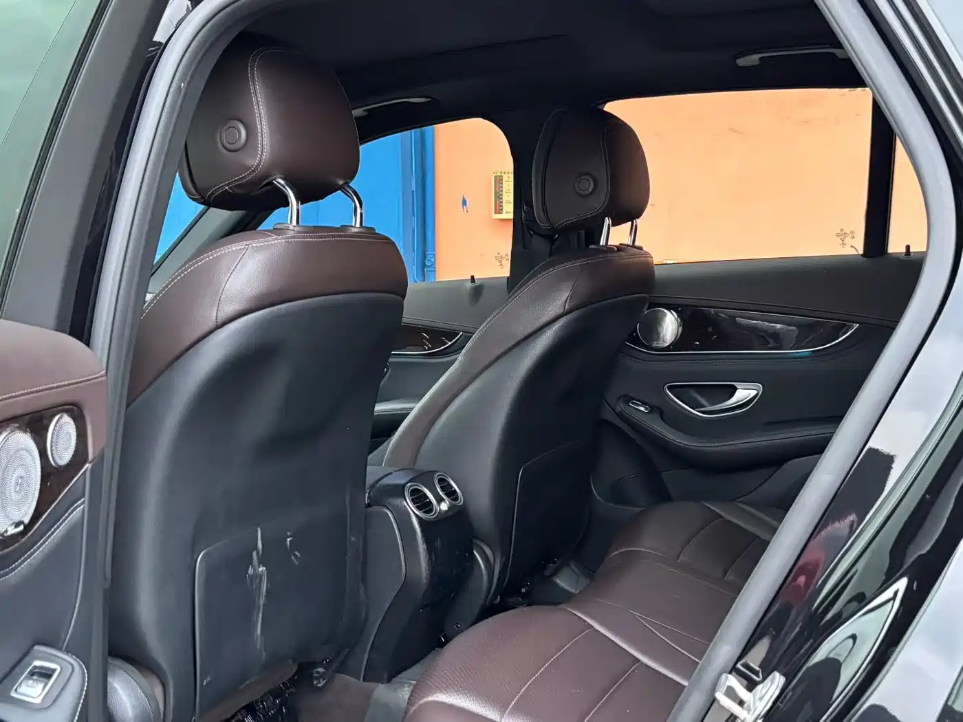 Mercedes-Benz GLC 2018 Facelift GLC 260 4MATIC Luxury фото 4