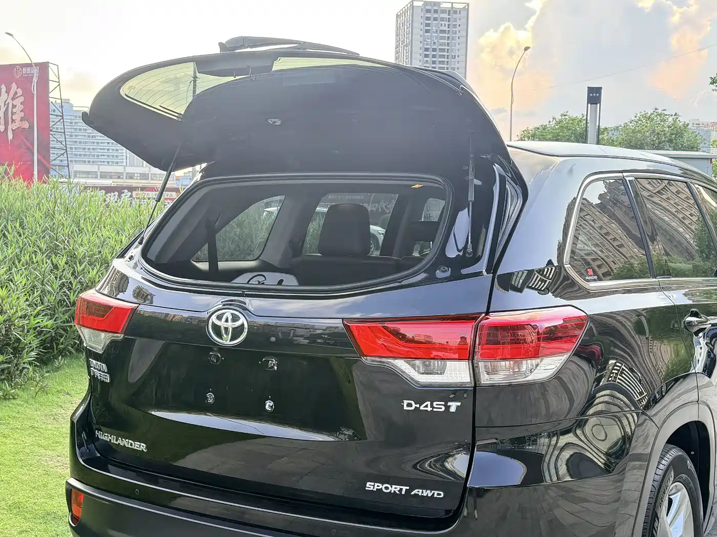 Toyota Highlander 2018 2.0T 4WD Premium 7-seater (China V) фото 19