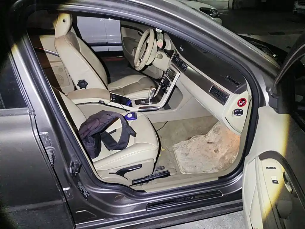 Volvo S80L 2011 2011 2.0T Smart Style Edition