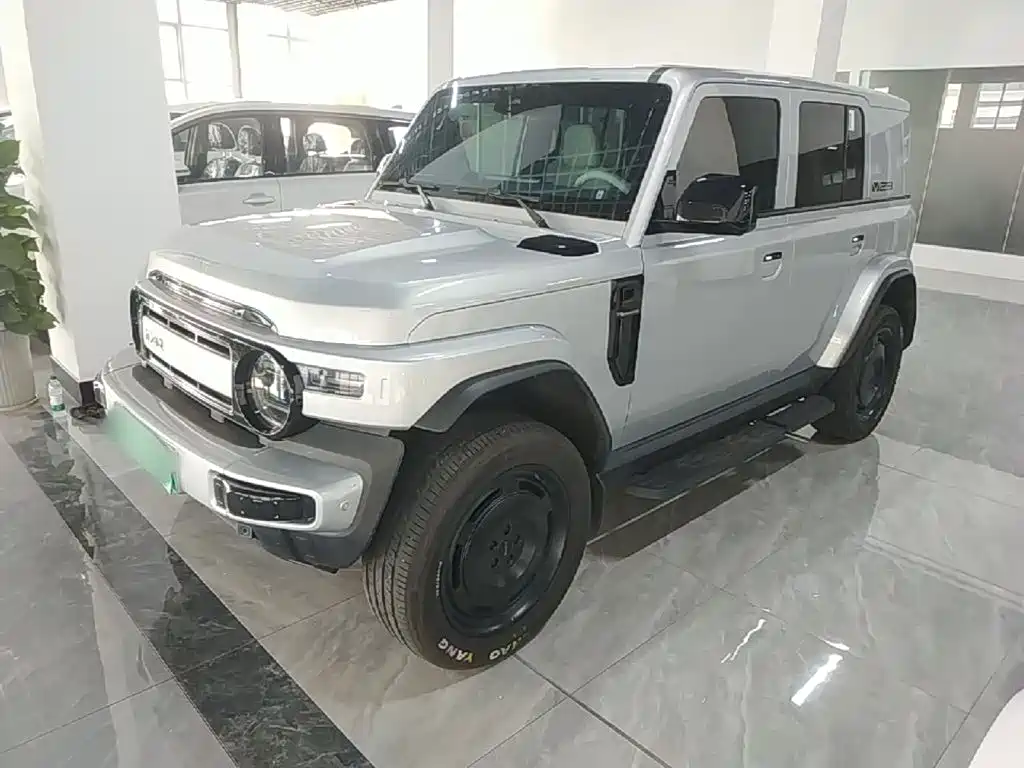 iCAR V23 2025 2025 FWD Premium Model