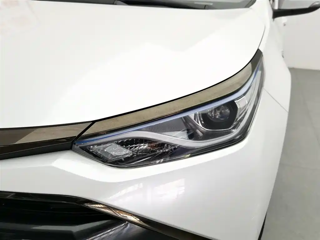 Toyota Levin Twin Engine E+ 2019 1.8PH GS E-CVT Elite Edition фото 7