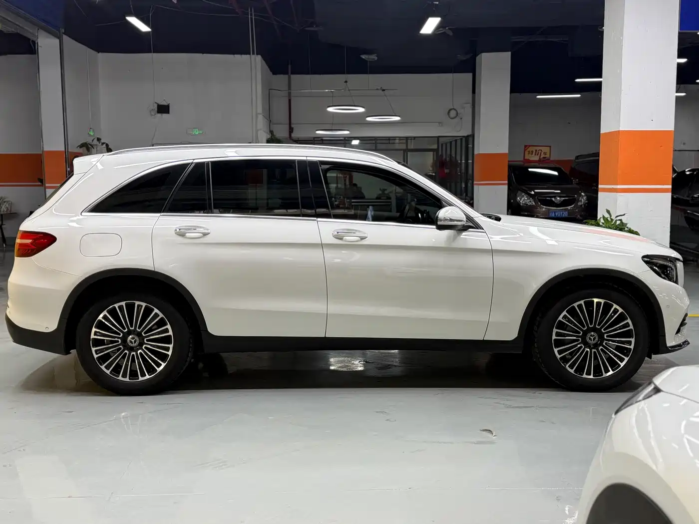 Mercedes-Benz GLC 2019 GLC 260 L 4MATIC Dynamic фото 8