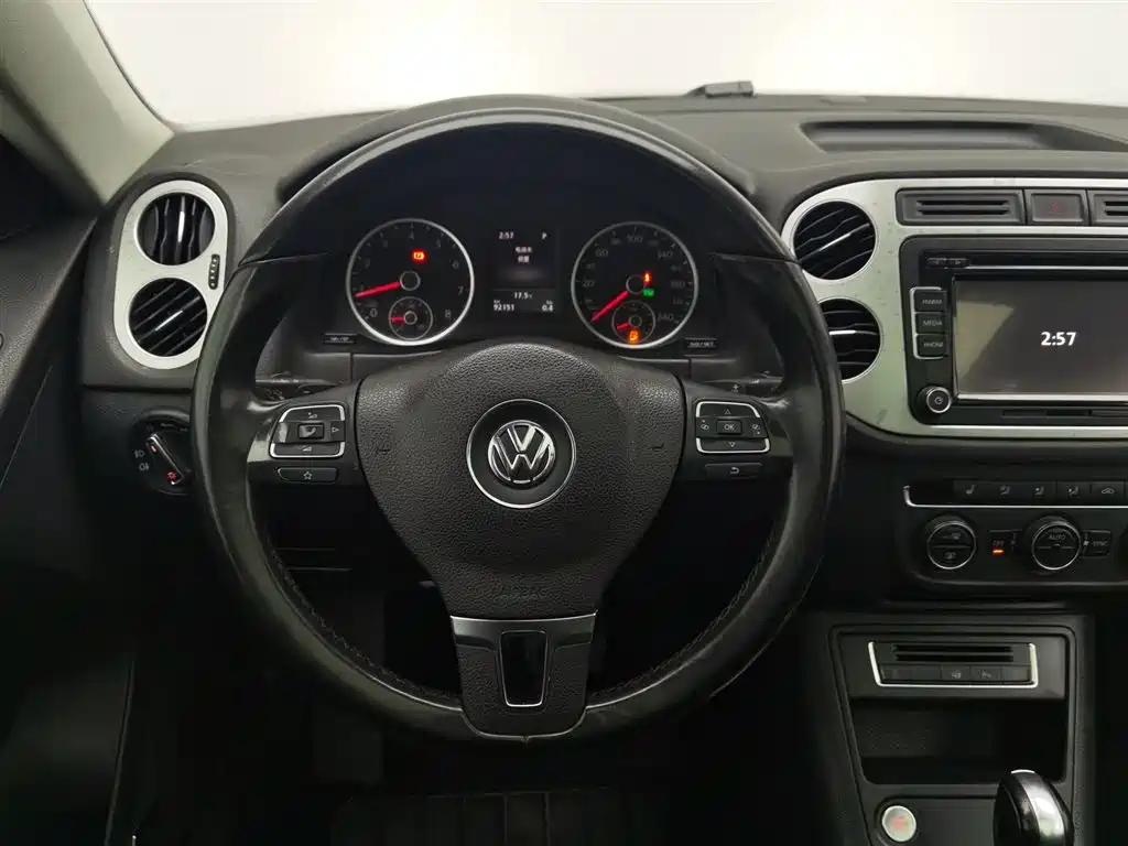 Volkswagen Tiguan 2015 2.0TSI Automatic 4WD Flagship фото 11