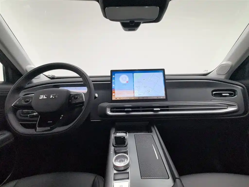 BAIC ORV Beijing Off-Road BJ30 2024 1.5T Magic Core Electric Drive Advanced Edition фото 5