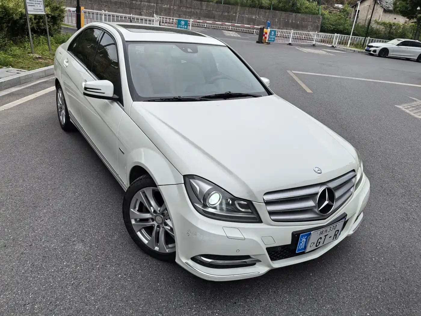 Mercedes-Benz C-Class 2011 C 200 CGI Fashion