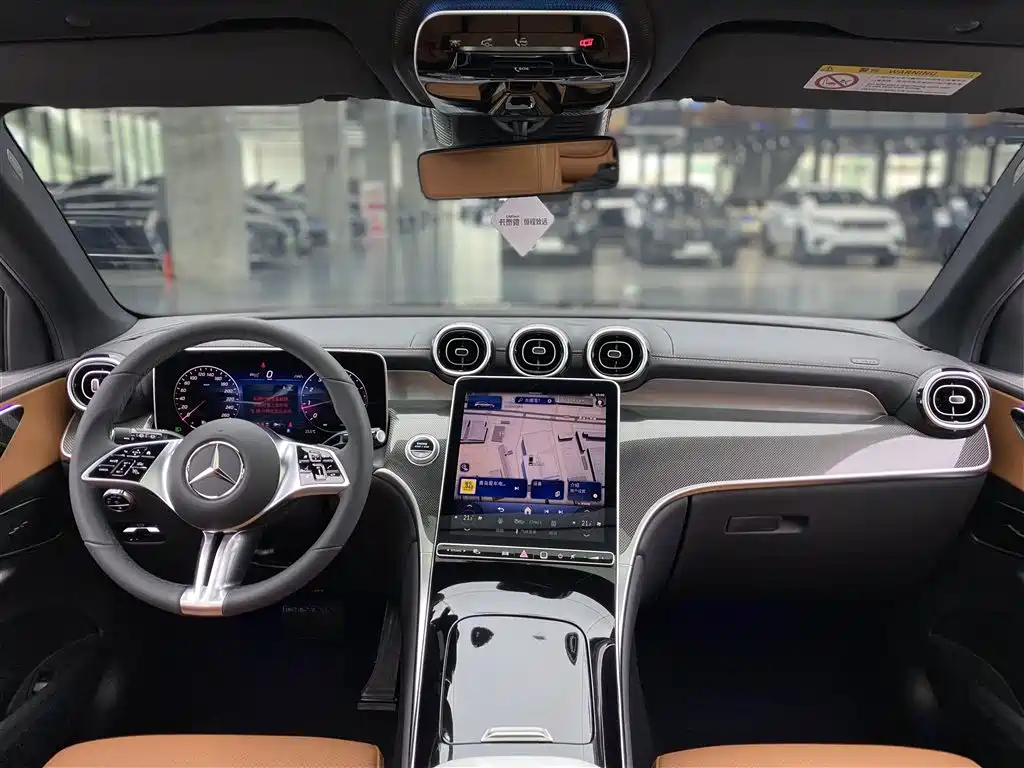 Mercedes-Benz GLC 2025 Model Year GLC 260 L 4MATIC Dynamic фото 12