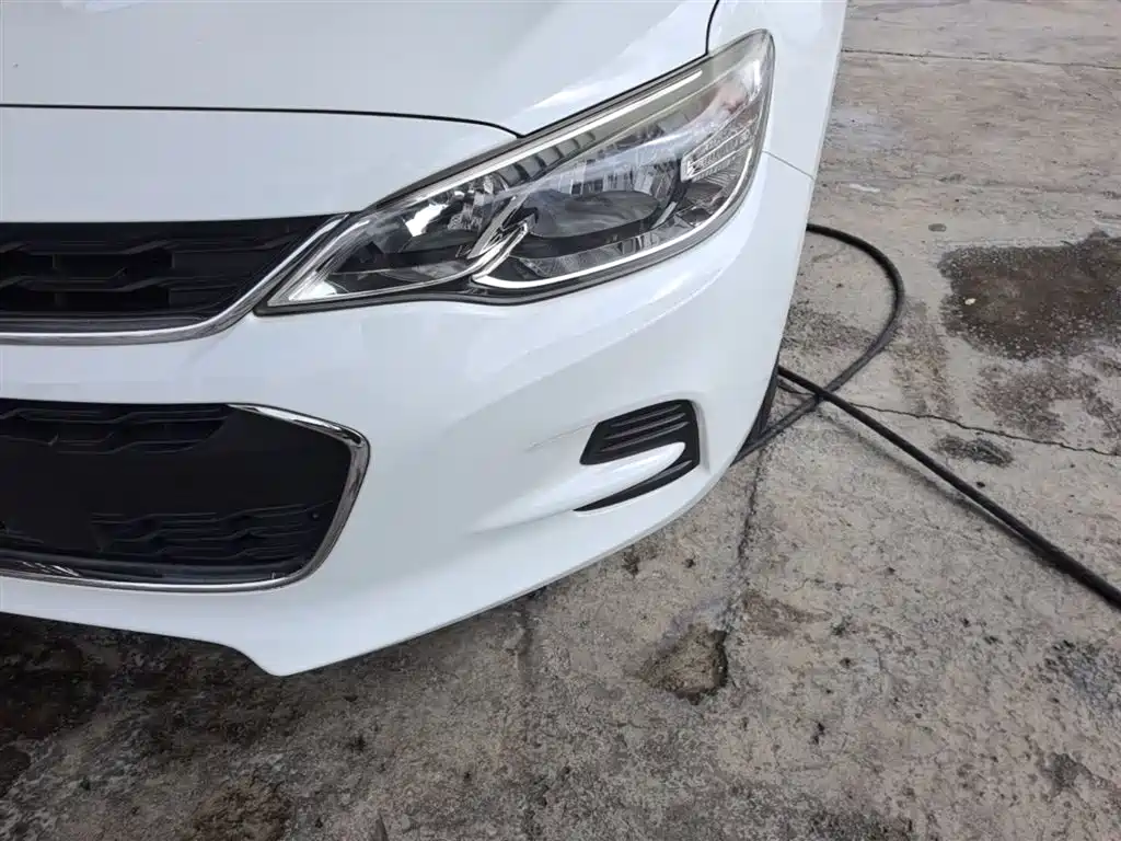 Chevrolet Cavalier 2016 1.5L Manual Enjoyment Edition фото 24