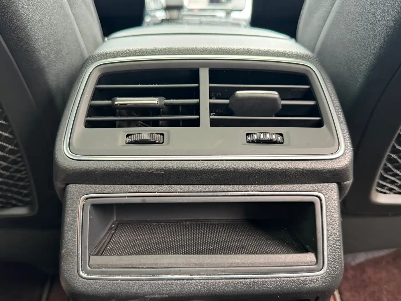 Audi A6L 2019 40 TFSI Luxury Dynamic фото 14