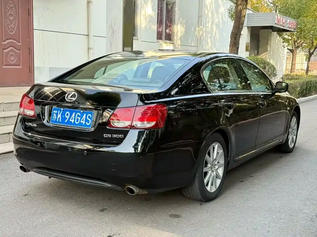 Lexus GS 2007 2005 300