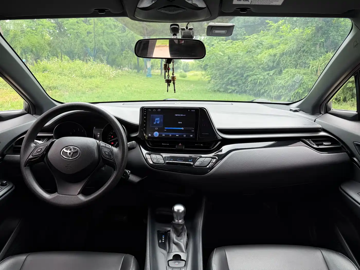 Toyota C-HR 2020 Model 2.0L Comfort фото 9