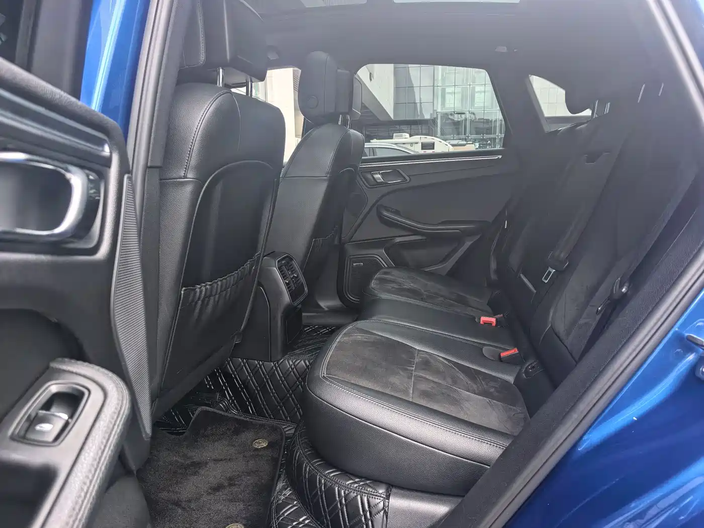 Porsche Macan 2016 Macan 2.0T фото 13