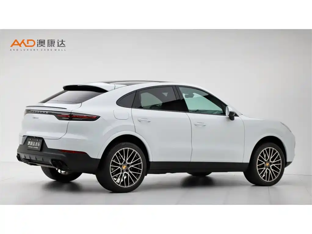 Фото 3 - Porsche Cayenne