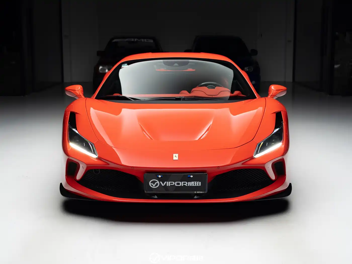 FERRARI F8