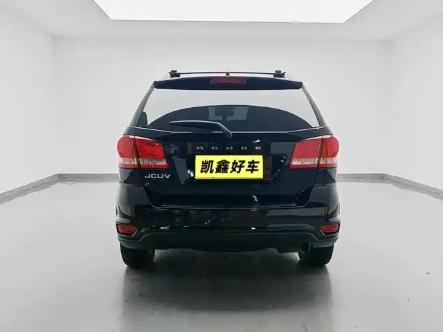 Dodge Journey 2015 2013 Model 2.4L 2WD Premium Edition