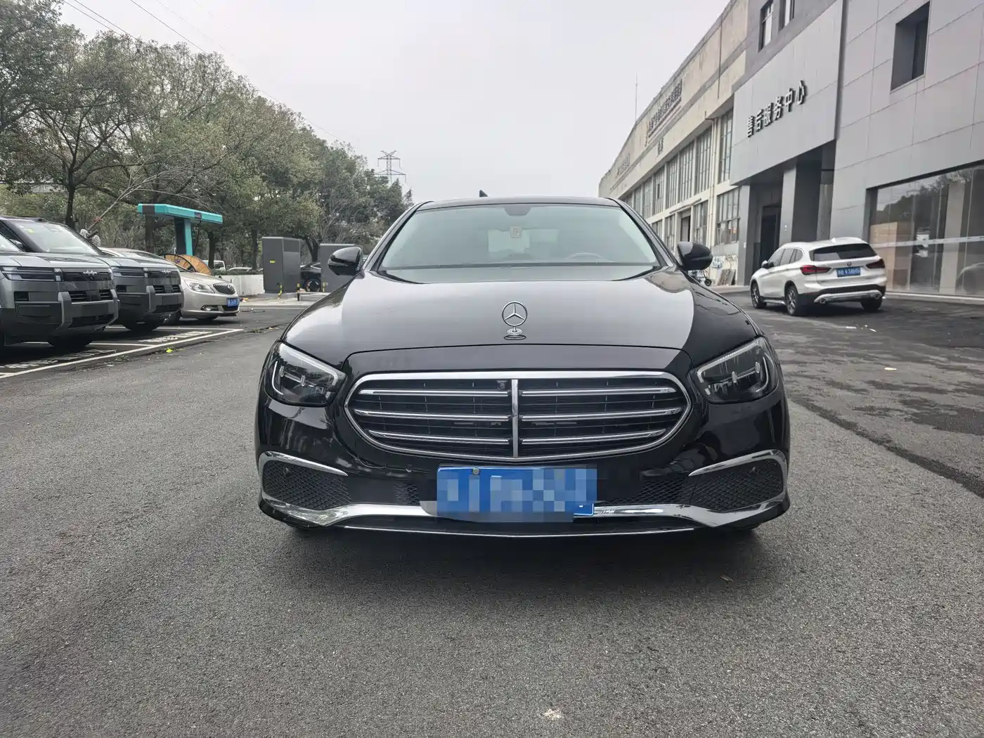 Mercedes-Benz E-Class 2022 Second Facelift E 300 L Fashion фото 2