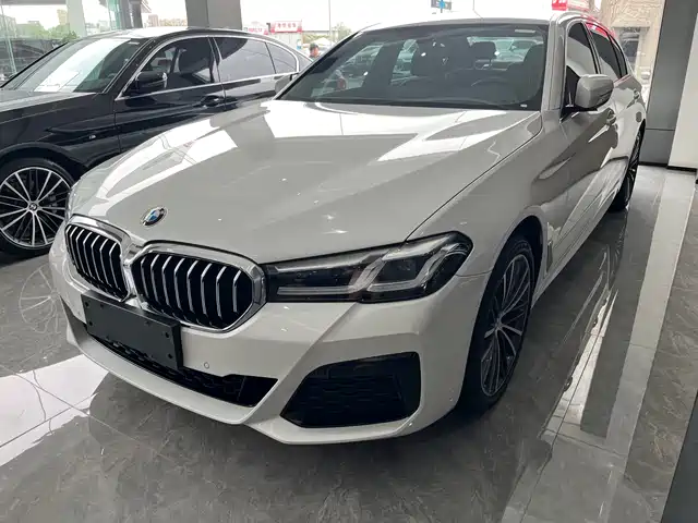 BMW 5 Series 2022 525Li M Sport Package