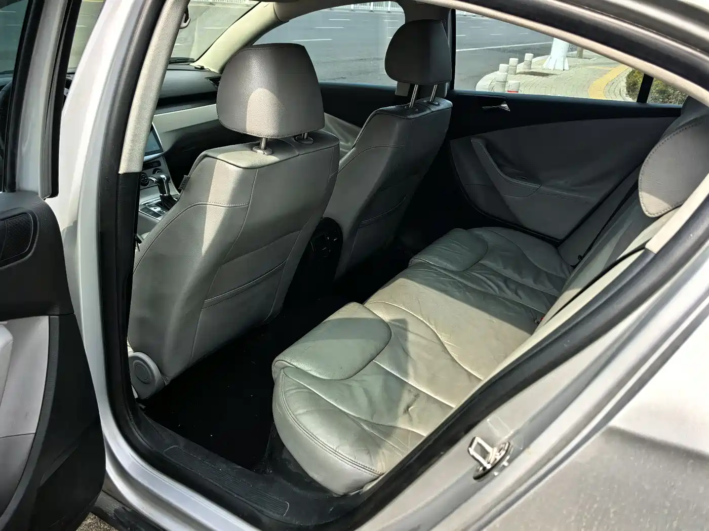 Volkswagen Magotan 2009 1.8TSI DSG Luxury фото 10