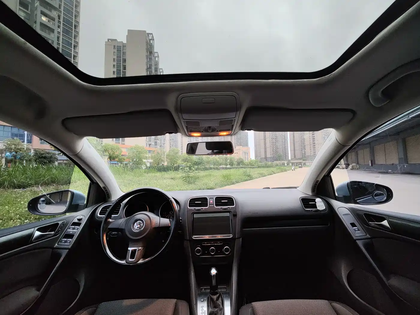 Volkswagen Golf 2012 1.6 Automatic Comfort Type фото 10