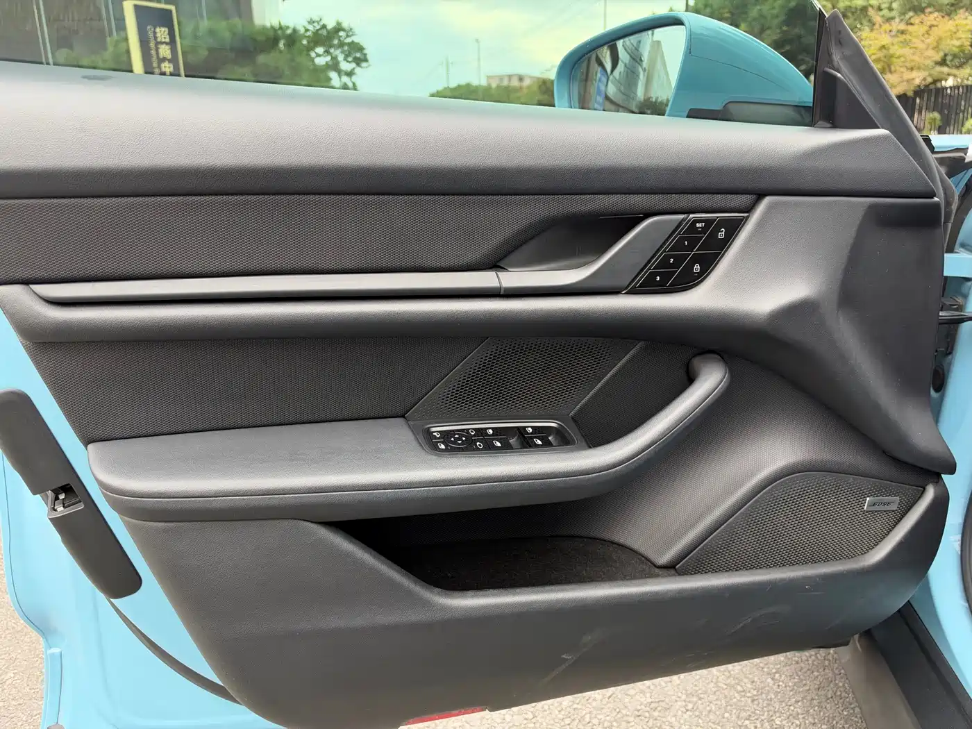 Porsche Taycan 2021 2020 Taycan