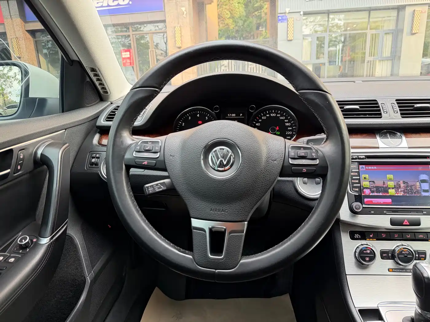 Volkswagen Magotan (Import) 2012 Wagon 2.0TSI Comfort фото 13