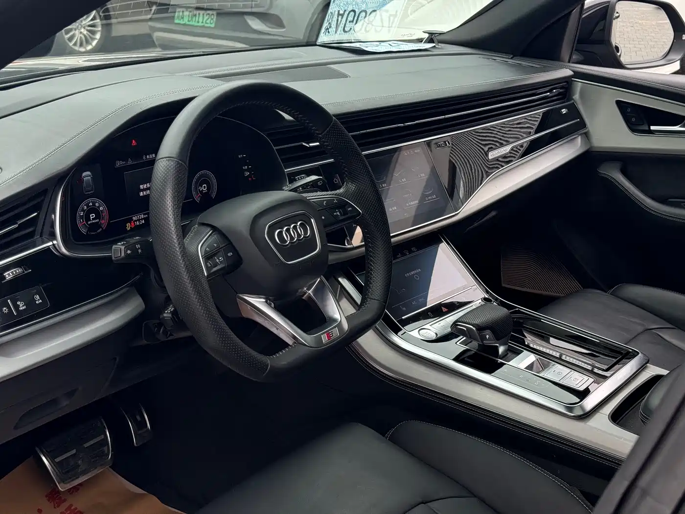 Audi Q8 2019 55 TFSI Supreme Limited Edition фото 13