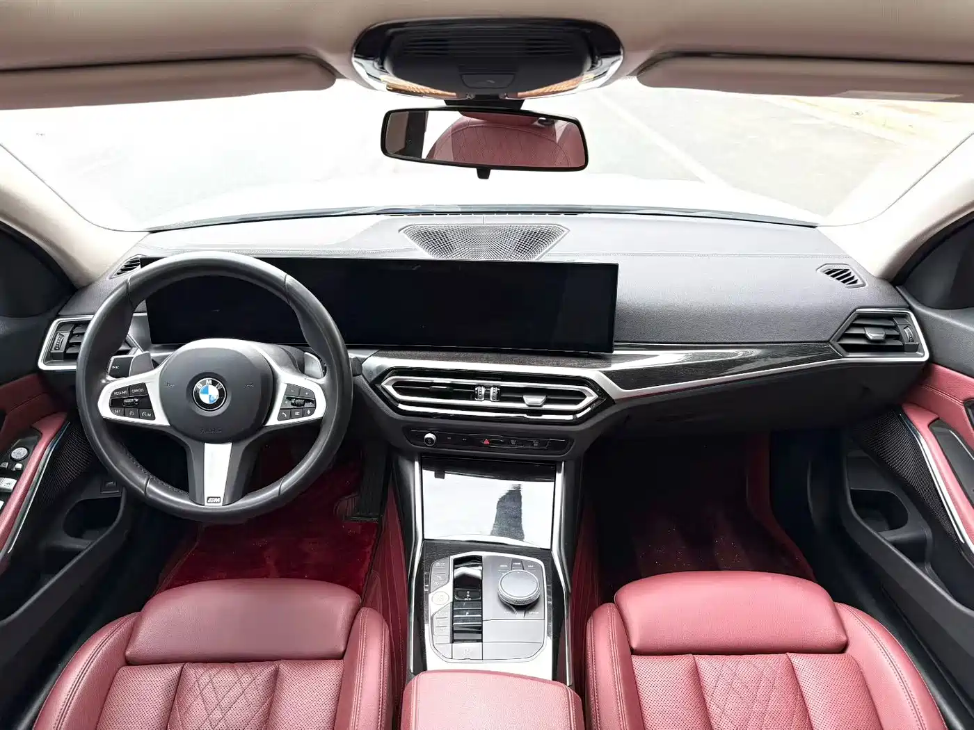 BMW 3 Series 2024 325Li M Sport Package фото 5