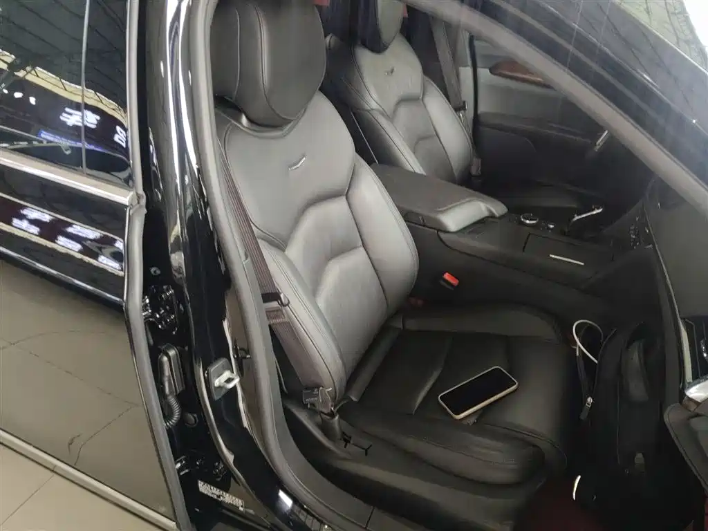 Cadillac CT6 2020 28T Elite фото 25