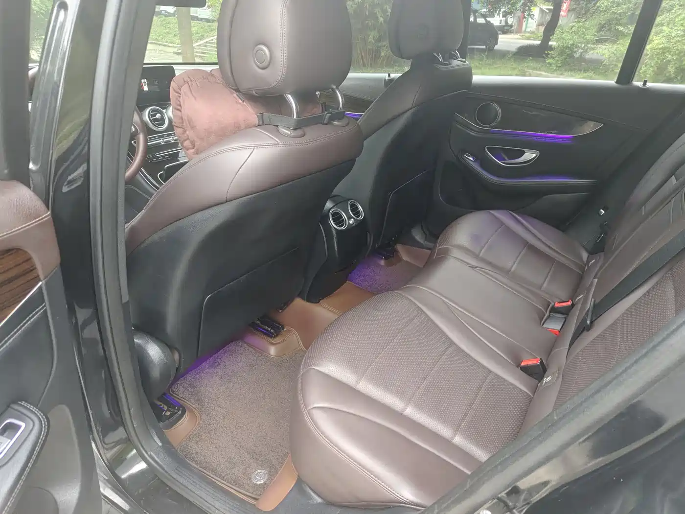 Mercedes-Benz GLC 2018 GLC 260 4MATIC Luxury фото 5