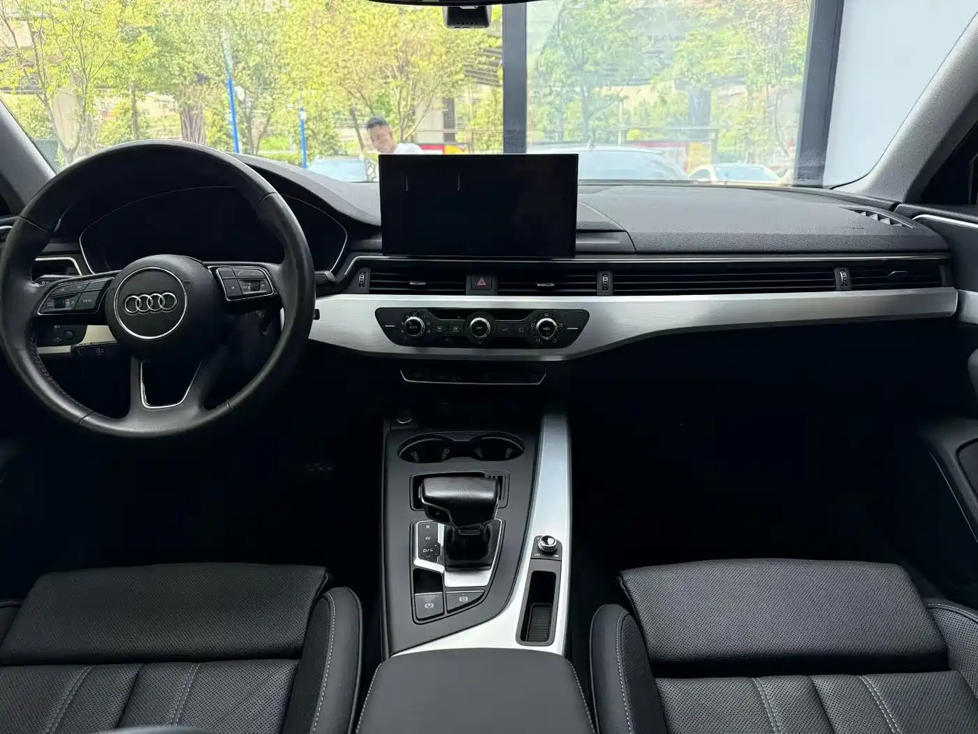 Audi A4L 2020 40 TFSI Fashion Dynamic Edition фото 5