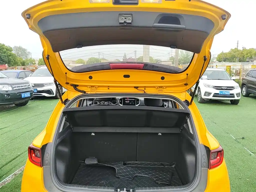 Kia KX1 2019 1.4L Automatic Sport Edition China VI фото 15