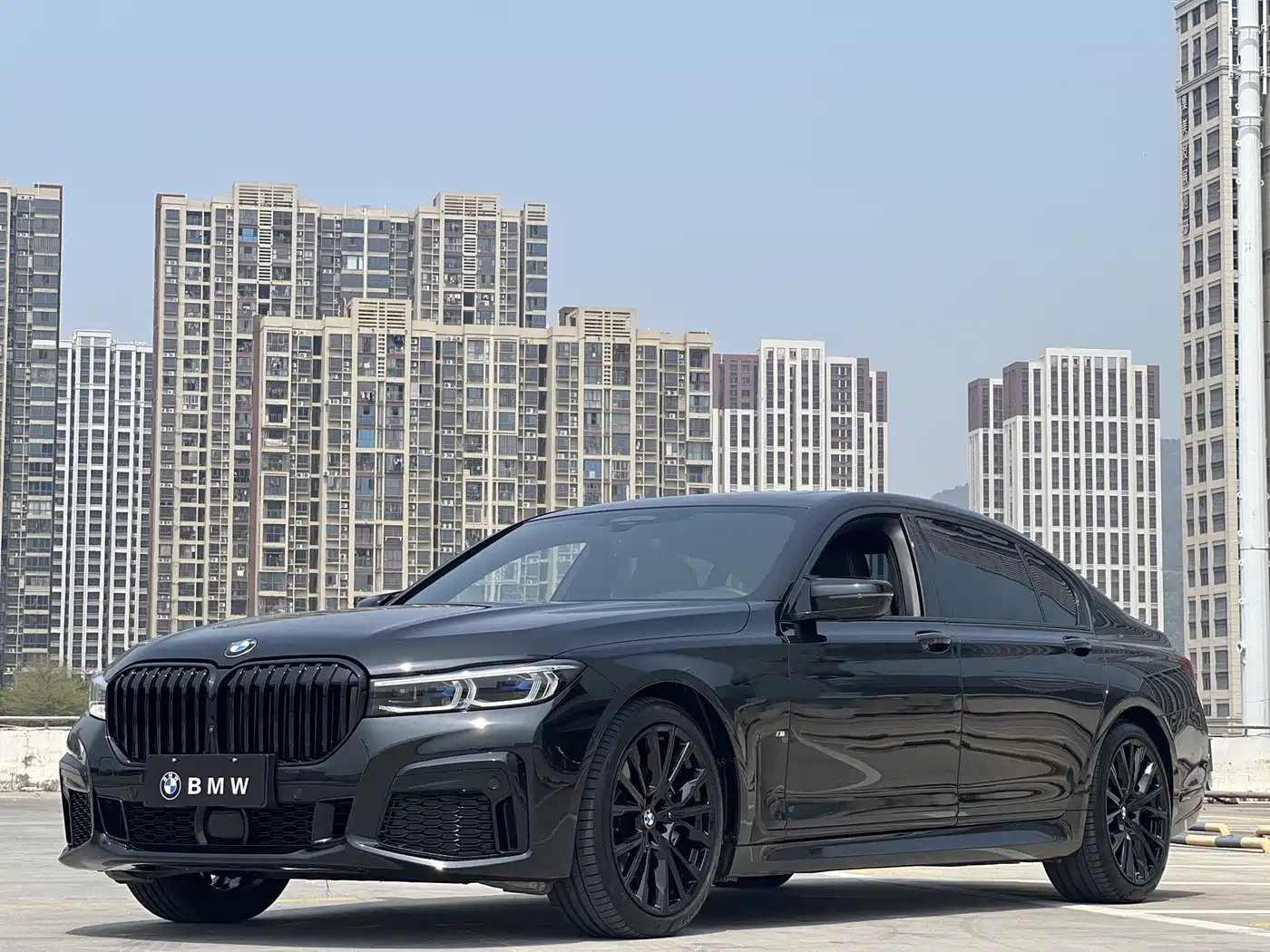 BMW 7 Series 2022 740Li xDrive Executive M Sport Package