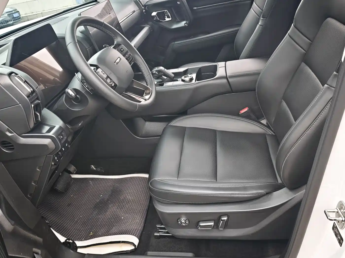 HAVAL SECOND GENERATION BIG DOG