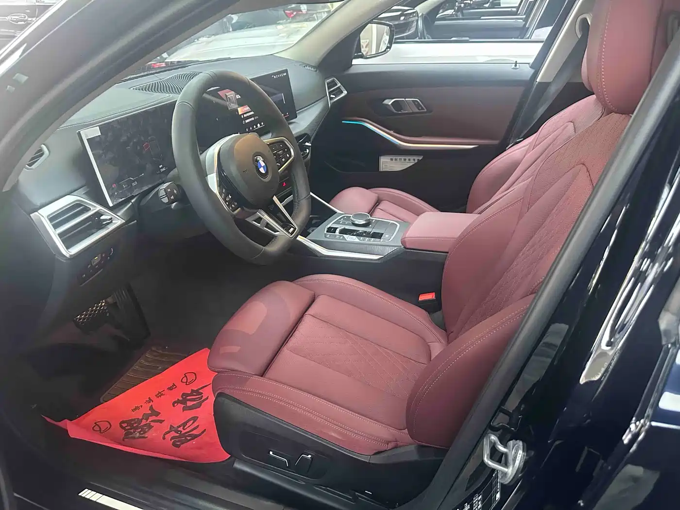 BMW 3 Series 2025 325Li M Sport Package фото 9