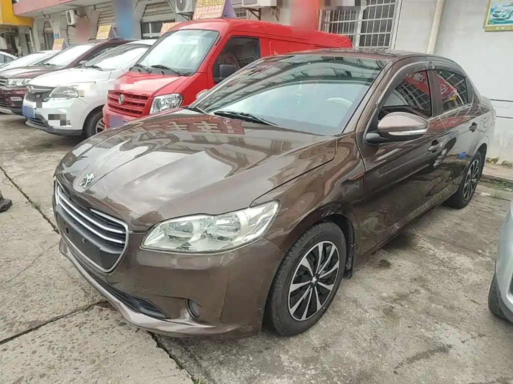 Peugeot 301 2014 1.6L Automatic Comfort Edition фото 2