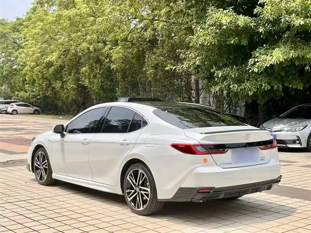 Toyota Camry 2024 2.0S Sport Edition фото 9