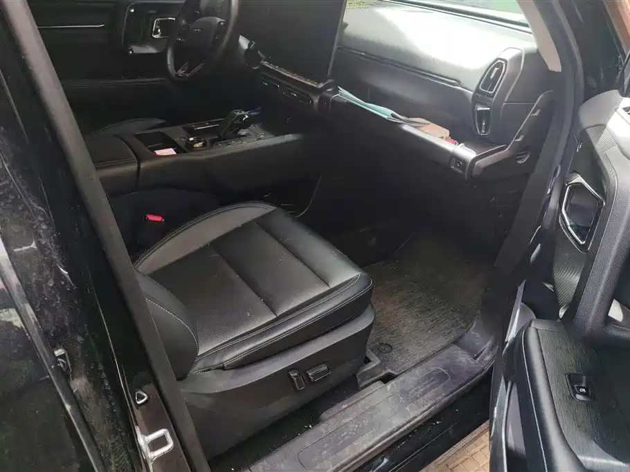 HAVAL SECOND GENERATION BIG DOG NEW ENERGY