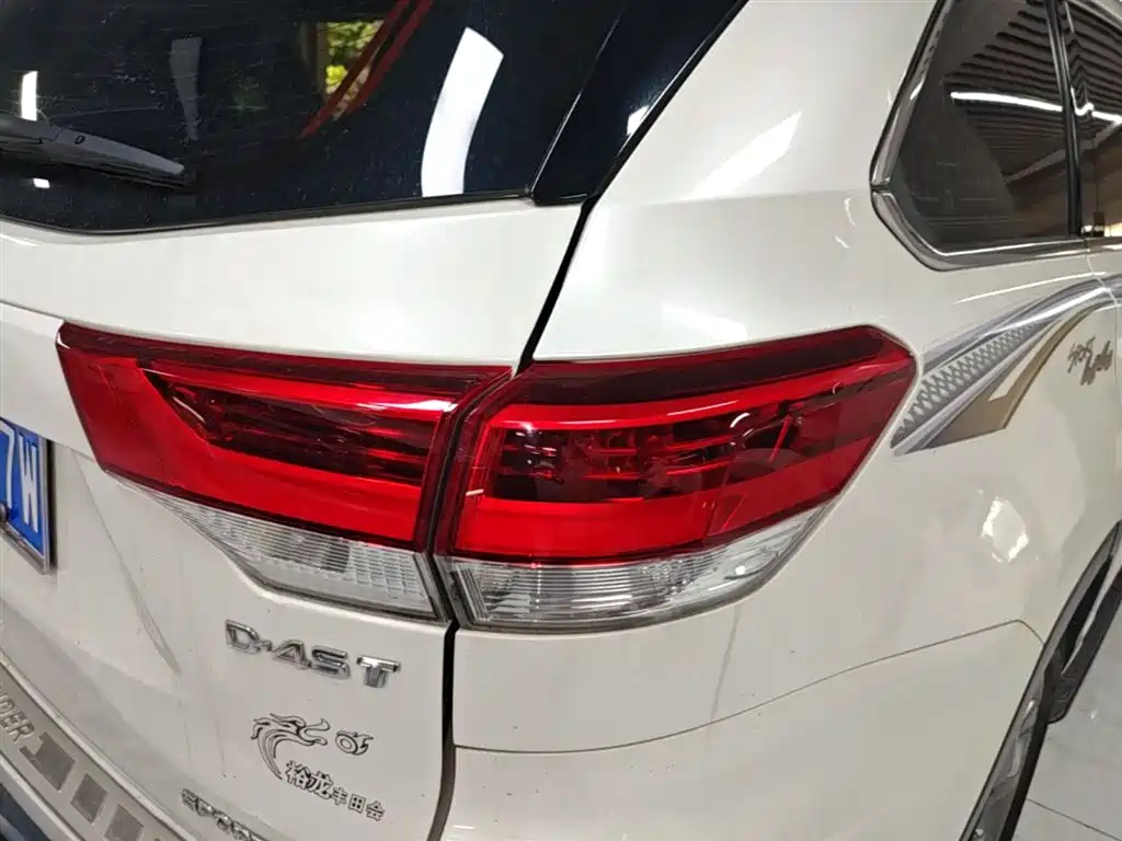 Toyota Highlander 2018 2.0T 4WD Luxury 7-seater China VI фото 8