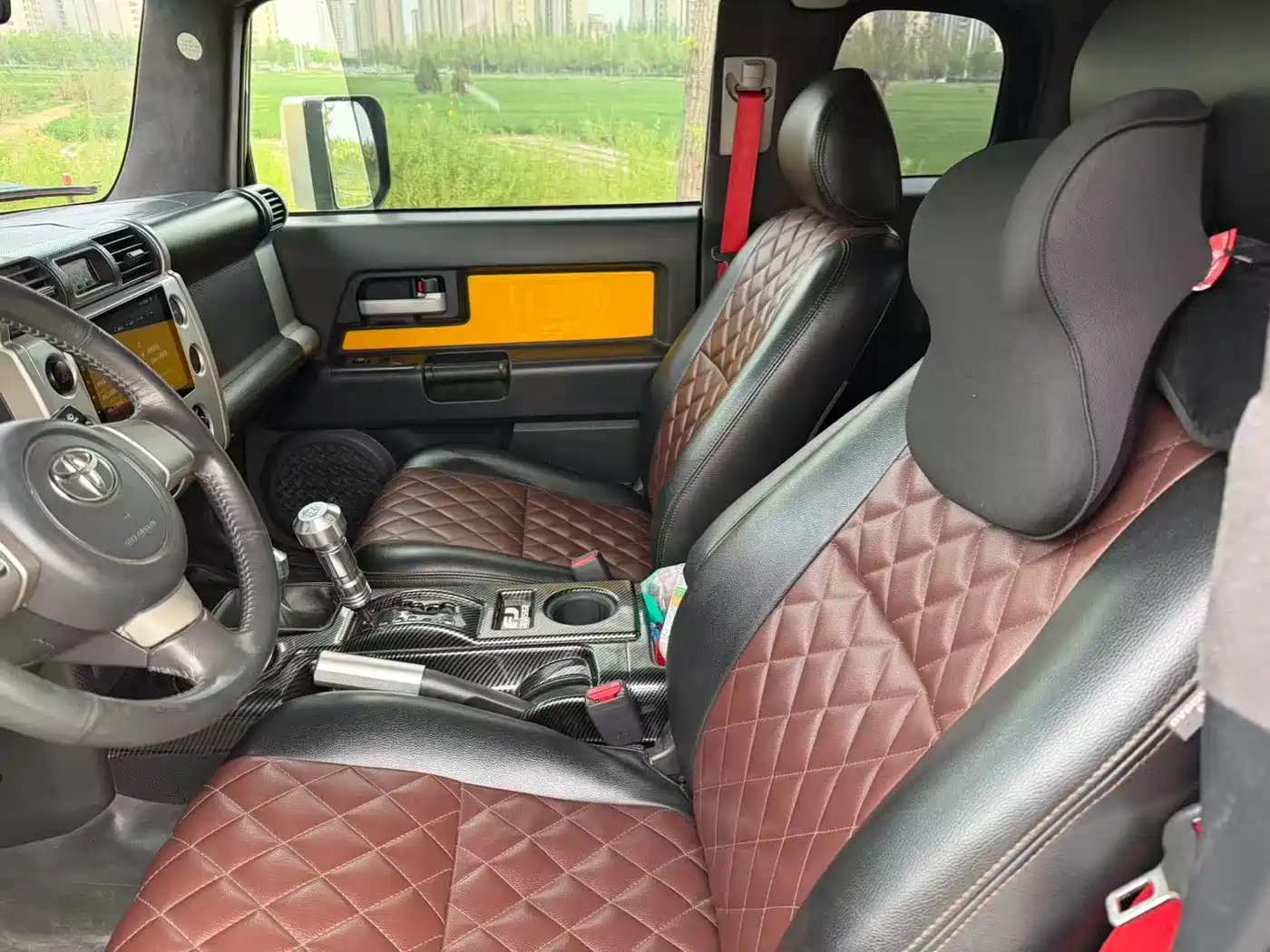 Toyota FJ Cruiser 2007 4.0L фото 8