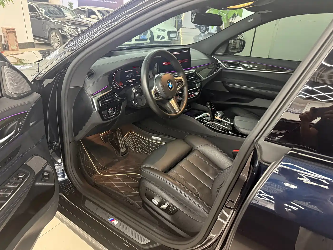 BMW 6 Series GT 2021 630i M Sport Package фото 4