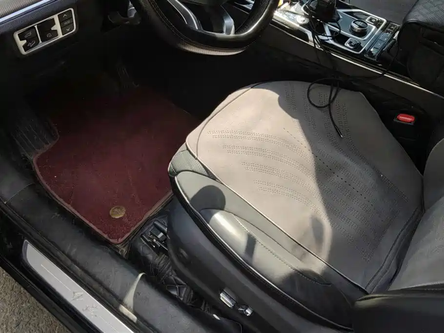 Hongqi HS5 2022 2.0T Smart Connect Flagship AWD Edition фото 9