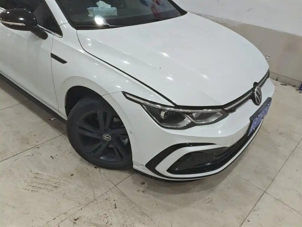 Volkswagen Golf 2021 280TSI DSG R-Line фото 2