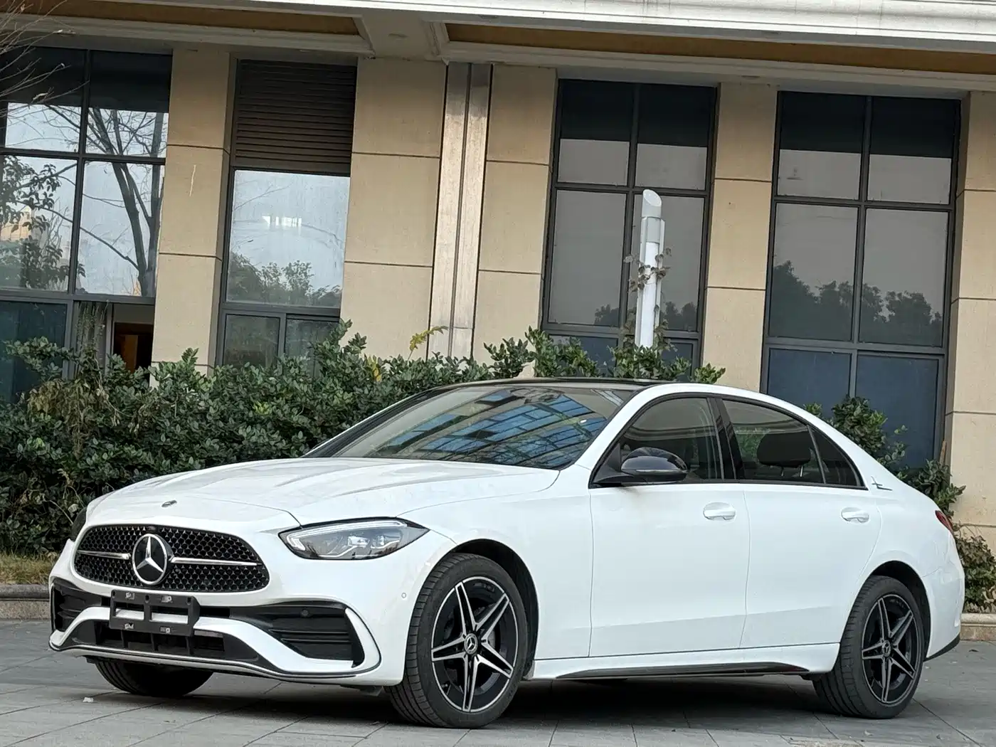 Photo 1 - Mercedes-Benz C-Class