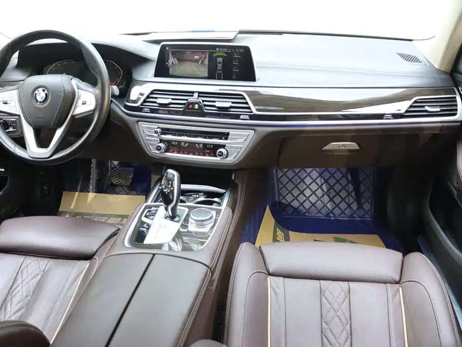 BMW 7 Series 2021 2021 Model 730Li Luxury Package