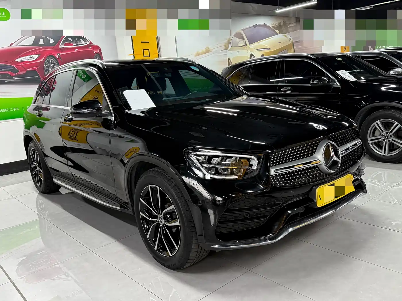 MERCEDES-BENZ GLC