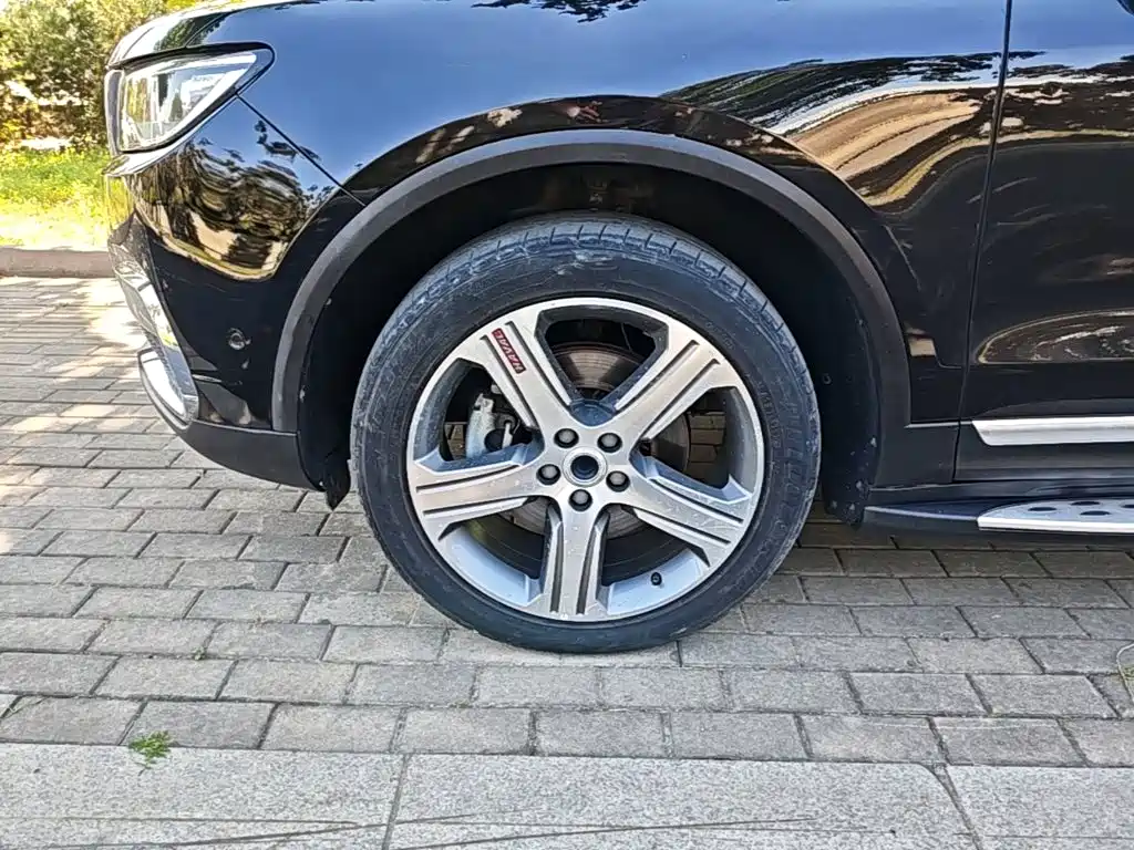 Фото 23 - Haval H7